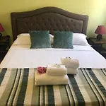 فندق مبيت وإفطار Jonica 3*