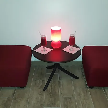 לינה וארוחת בוקר Jonica גאליפולי